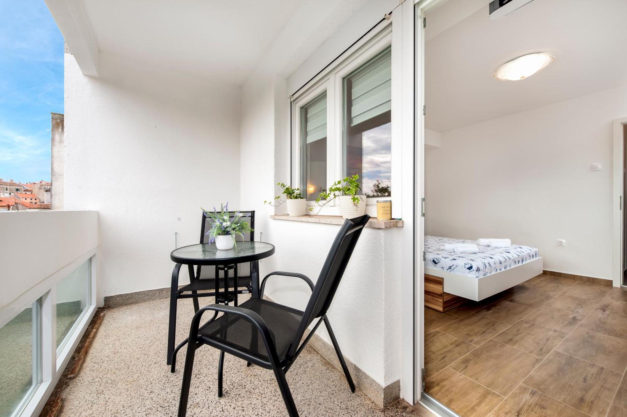 Arena Parkside Residence Pula Ngoại thất bức ảnh