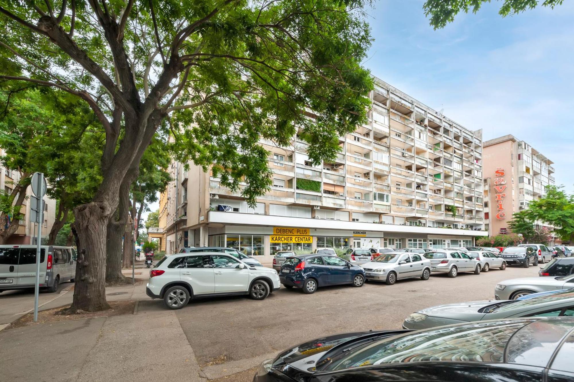 Arena Parkside Residence Pula Ngoại thất bức ảnh
