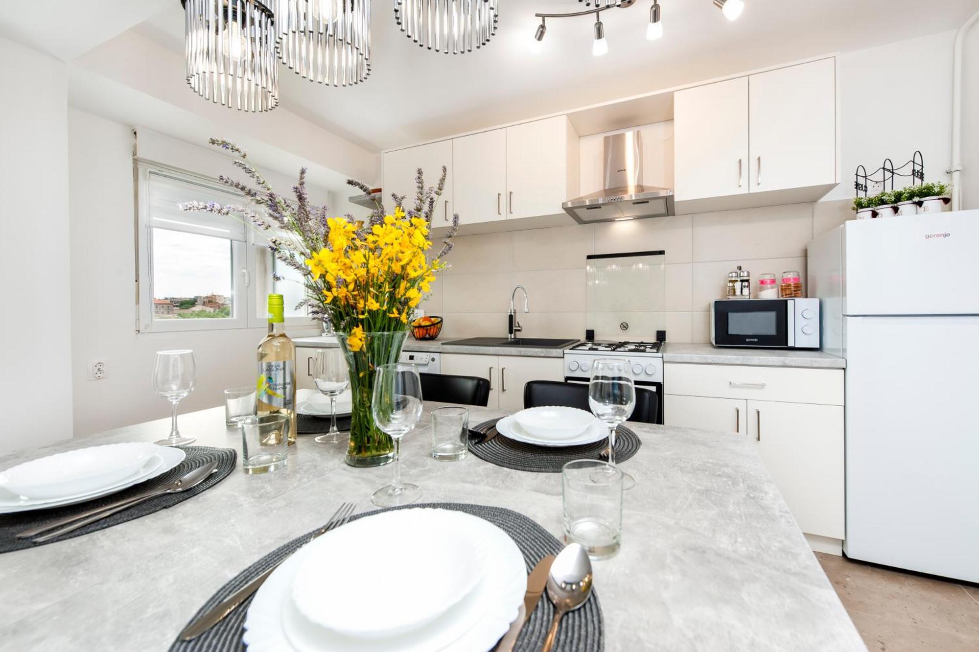 Arena Parkside Residence Pula Ngoại thất bức ảnh